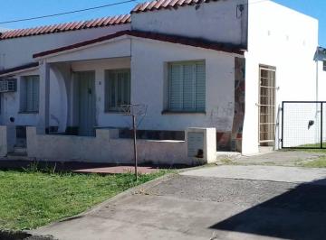 Casa de 5 ambientes, Hernández · Tu Vivienda en Hernández