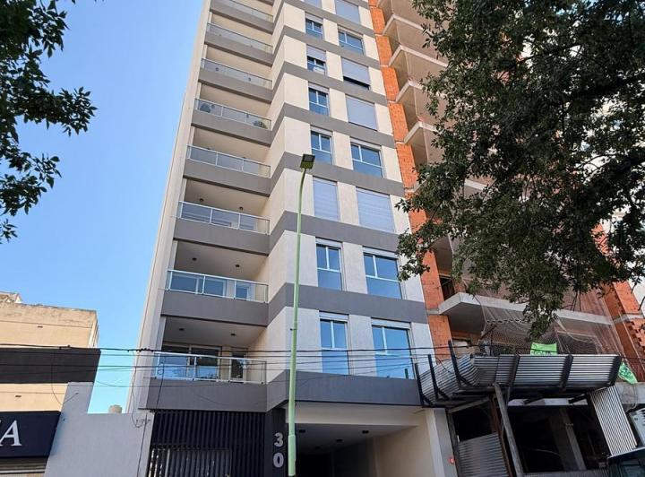 Departamento · 122m² · 4 Ambientes · 1 Cochera