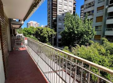 Departamento de 5 ambientes, San Isidro · Lindísimo 3 Dorm. + Dependencia en Venta - Impecable