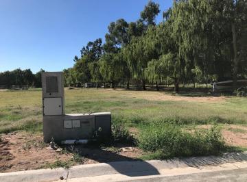 Terreno · 735m² · Terreno en Barrio Privado La Comarca, Centenario