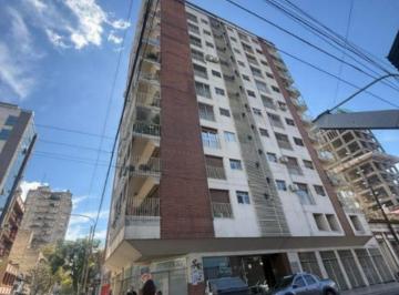 Departamento de 4 ambientes, Quilmes · Semipiso de 4 Ambientes Amplio y Luminoso en Inmejorable Ubicacion