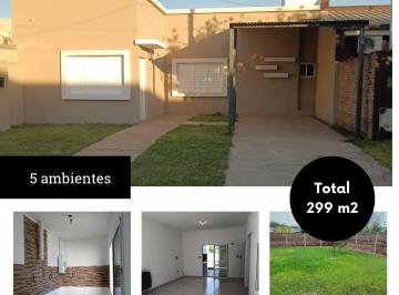 Casa de 5 ambientes, Esperanza · Vendo Casa