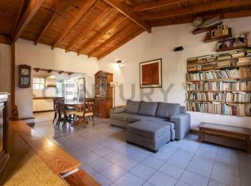Casa · 90m² · 5 Ambientes · 2 Cocheras · Casa en Venta en City Bell 3 Dorm. con Doble Parque