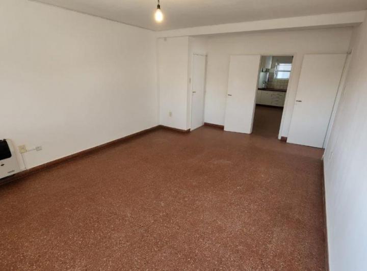 Departamento · 1m² · 4 Ambientes