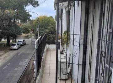 PH · 96m² · 4 Ambientes · PH en Venta, Caseros