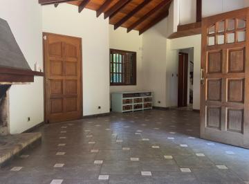 Casa · 122m² · 5 Ambientes · Casa en Venta en Ingeniero Maschwitz - 5 Ambientes - Lote 900 m - Excelente Entorno.