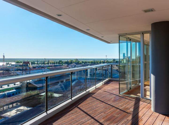 Departamento · 215m² · 5 Ambientes · 2 Cocheras