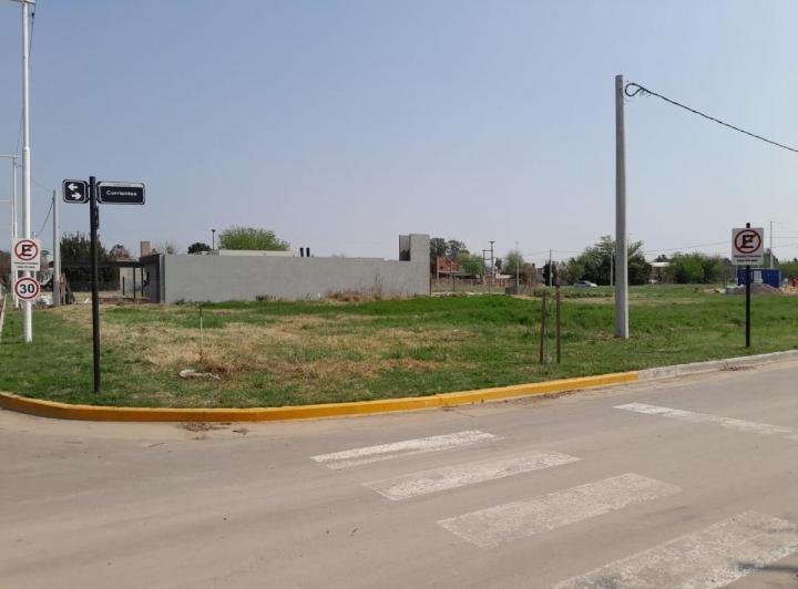 Terreno · 300m²