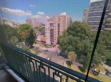 Departamento · 73m² · 4 Ambientes · 1 Cochera · Venta Departamento Tres Dorm. Cochera Oroño y Mendoza. Centro