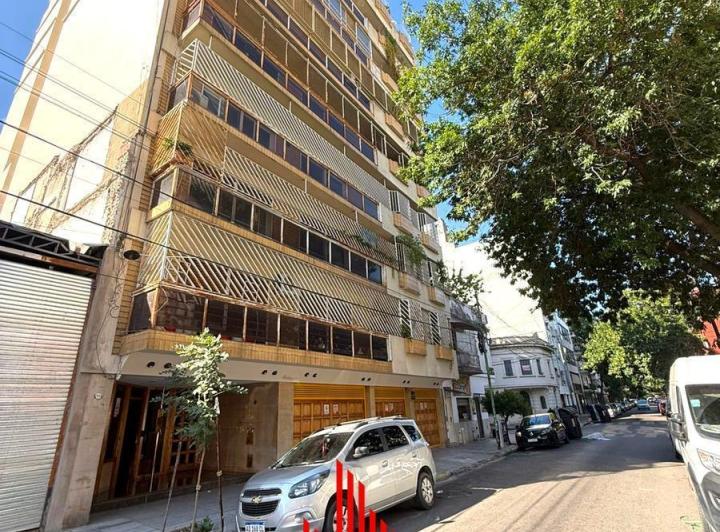 Departamento · 7 Ambientes · 1 Cochera