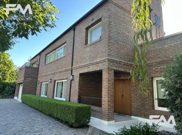 Casa · 425m² · 6 Ambientes · 6 Cocheras · Casa en Venta en Country San Diego
