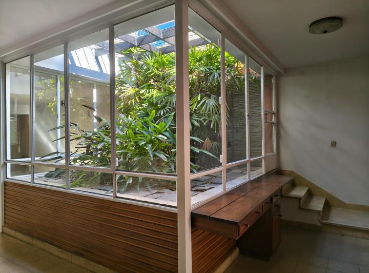 Casa · 180m² · 6 Ambientes · 1 Cochera