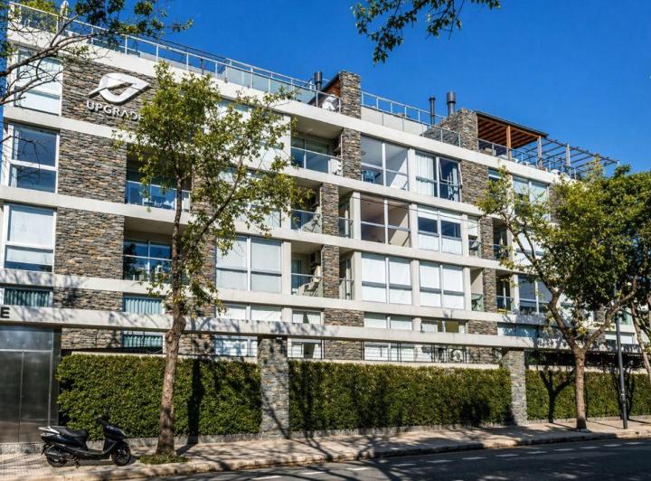 Departamento · 220m² · 5 Ambientes · 2 Cocheras