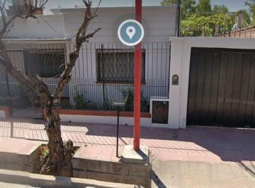 Casa · 95m² · 3 Ambientes · 1 Cochera · Casa en Venta - Mendoza