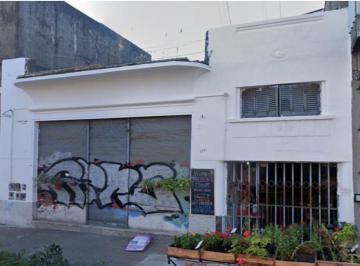 Casa · 90m² · 4 Ambientes · 1 Cochera · Venta Casa con Local – Remedios de Escalada, Lanús