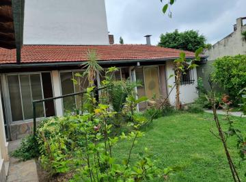 PH · 160m² · 5 Ambientes · 2 Cocheras · Terreno en Temperley Oeste