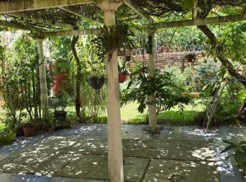 Casa · 145m² · Venta Lote Moreno 975 Quilmes 8.66x30 Zonificación R1 73