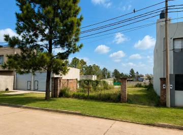 Terreno · 460m² · Terreno en Venta en Tierra de Sueños 1, Roldán | 460,48 m² | Pavimento | Servicios Disponibles