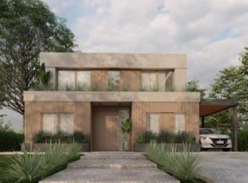 Casa · 293m² · 7 Ambientes · 4 Cocheras · Casa Barrio Carpinchos
