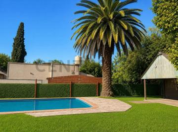 Terreno · 70m² · 3 Ambientes · 3 Cocheras · Venta Casa Lote Villa Udaondo Leloir 900 m² + Casa 70 m² + Quincho + Piscina