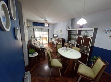 Departamento de 3 ambientes, Rosario · Pichincha Semipiso Externo Alvear 264 Impecable