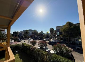 Foto1 · Apartamento en Peninsula, 3 Dorm. *