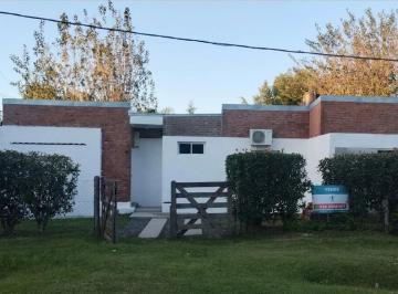 Casa de 4 ambientes, Arroyo Leyes · Vendo Casa - Arroyo Leyes