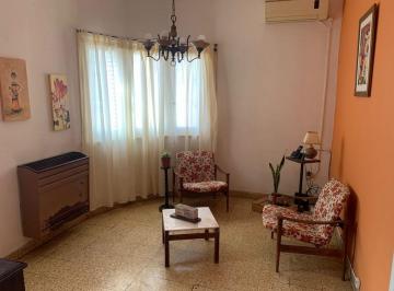 Casa de 4 ambientes, Tandil · Casa en Venta - 4 Ambientes - Zona Centro