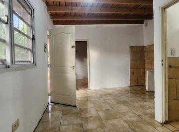 Departamento de 3 ambientes, Pilar · Departamento de 2 Dorm. y Jardin / Apto Mascota