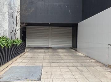 Garage de 1 ambiente Alquiler $ 300.000 · Dueño. Cochera Fija, Cubierta, Apto Camioneta/auto.