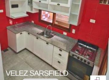 PH de 2 ambientes, Villa General Mitre · Venta PH 2 Amb 2 Baños Remodelado a Nuevo, Dormitorio en Suite, patio y Parrilla