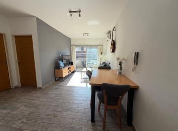 Living comedor · Departamento de 2 Ambientes Luminoso Al Frente con 6 Años de Antiguedad en Monte