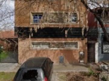 Departamento de 2 ambientes, Lomas de Zamora · PH. Planta Alta Al Frente. Consulte Condicione a Acordar