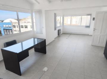 Oficina comercial · 130m² · Alquiler Piso de Oficina. Mdp