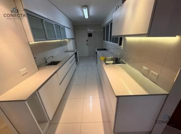 Departamento · 152m² · 5 Ambientes · 1 Cochera · Vende Departamento 5 Ambientes C/ Cochera Balcon Aterrazado Oportunidad!