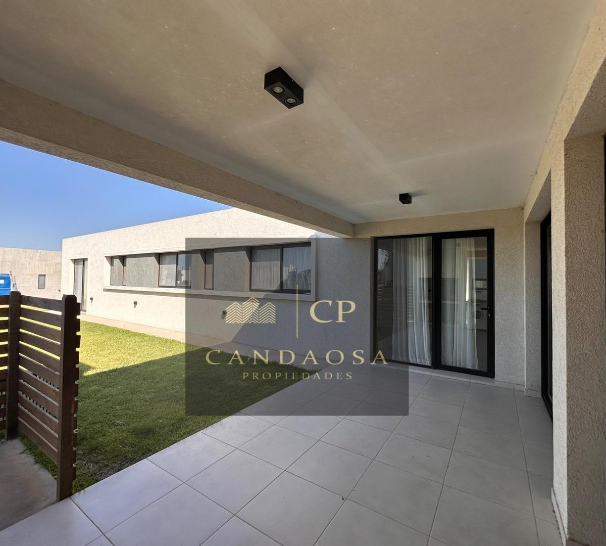 Gs Casa Venta Una Planta B,cerrado Pilar Del Este