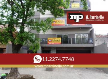 Departamento · 40m² · 2 Ambientes · 1 Cochera · Departamento Dos Ambientes con Balcon y Cochera Cubierta - en Venta