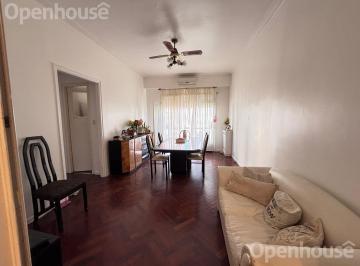 Departamento · 83m² · 3 Ambientes · Venta 4 Ambientes Impecable con Dos Baños