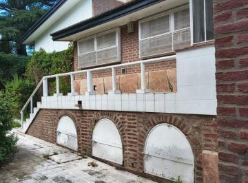 Casa · 300m² · 6 Ambientes · 2 Cocheras · Venta Soñada Casa, 3 Dorm. Cabana. Parque 1280 m²
