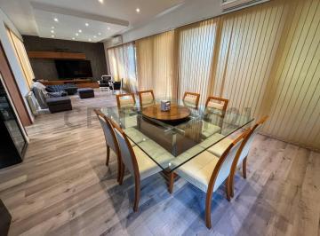 Casa · 370m² · 6 Ambientes · 2 Cocheras · Venta Casa St Thomas Este - Oeste 6 Ambientes 3 Dorm. Suite Orientacion Norte