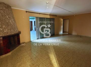 Casa · 3 Dormitorios · 1 Cochera · Casa - Santo Tome