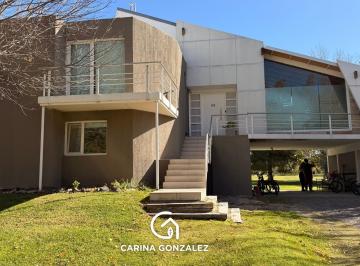 Casa · 338m² · 3 Dormitorios · 2 Cocheras · Casa Alquiler Rincón Club de Campo