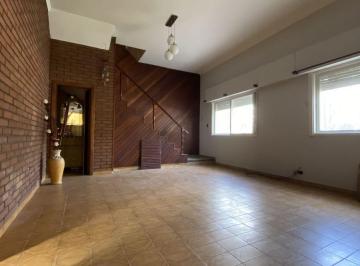 PH de 3 ambientes, Avellaneda · Departamento Tipo Casa Al Fte 3 Amb Avellaneda V. Domínico Excelente Estado
