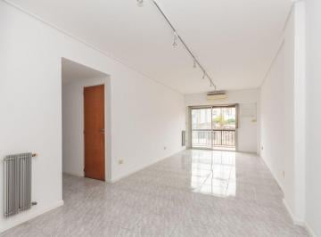 Departamento · 82m² · 4 Ambientes · 1 Cochera · Venta Departamento 4 Ambientes Cochera Balcón Luz