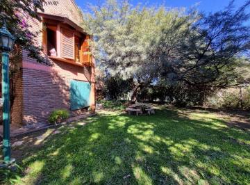 Casa de 3 ambientes, Mendiolaza · Venta Casa 2 Dorm + Escritorio - Quincho Piscina - Posibilidad Desarrollar Locales S/ Av Tissera