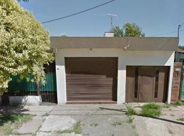 Casa · 90m² · 3 Ambientes · Casa en Venta - 2 Dorm. 1 Baño - Moreno