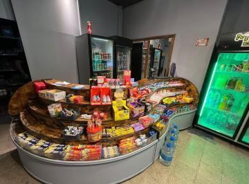 Local comercial · 70m² · 3 Ambientes · Fondo de Comercio