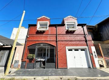 Casa de 5 ambientes, Morón · Casa en Venta 5 Ambientes Remodelada en Villa Sarmiento!