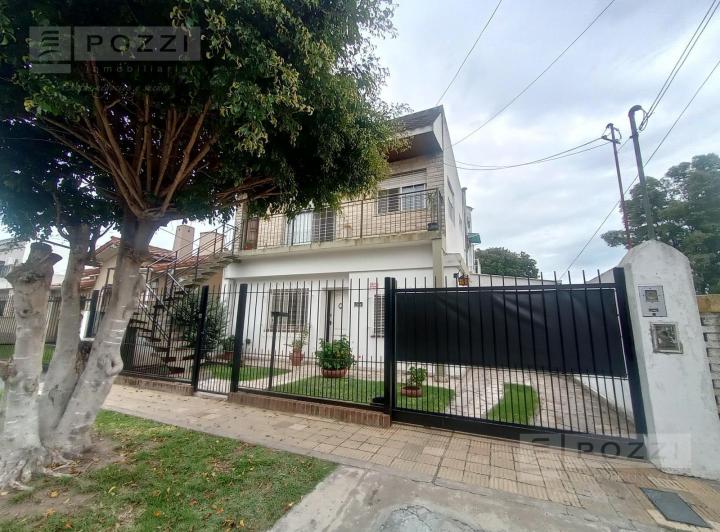Casa · 105m² · 5 Ambientes