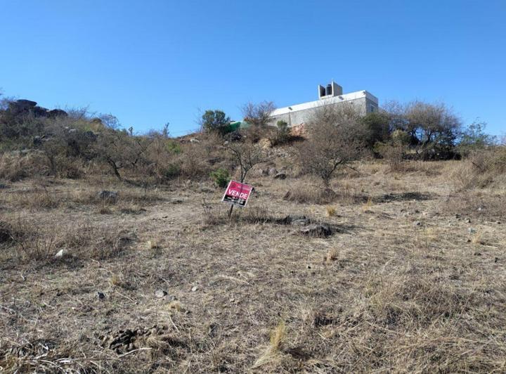 Terreno · 872m²
